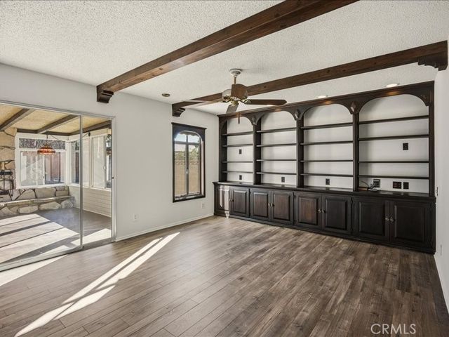 900 De Jur, Brea, CA 92821