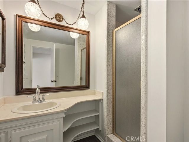 900 De Jur, Brea, CA 92821