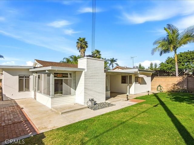 900 De Jur, Brea, CA 92821