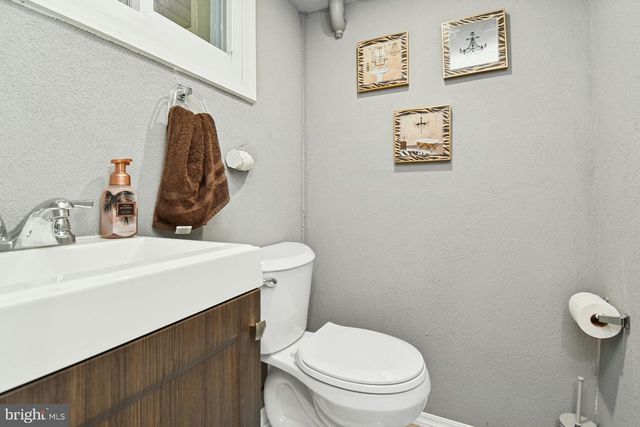 631 CONCORD CIR, Ewing, NJ 08628