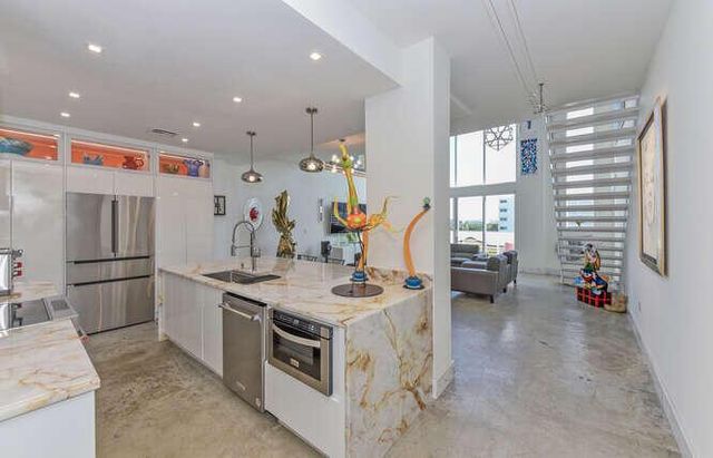 108 Lake Avenue 406, Lake Worth Beach, FL 33460