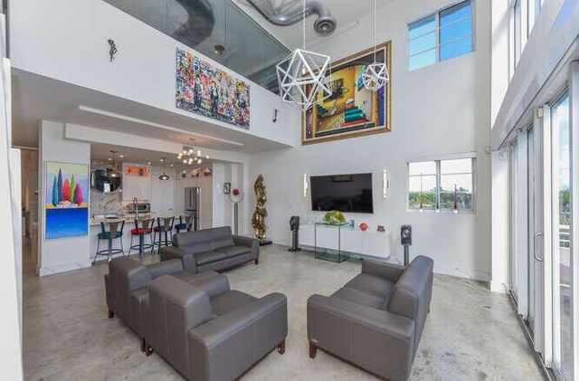 108 Lake Avenue 406, Lake Worth Beach, FL 33460