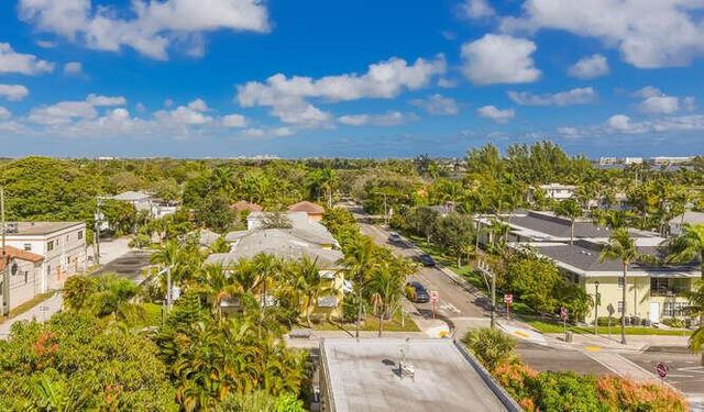 108 Lake Avenue 406, Lake Worth Beach, FL 33460
