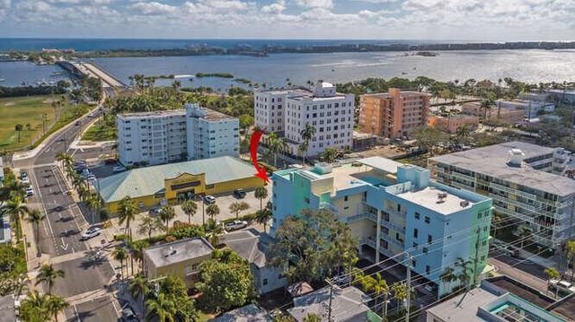 108 Lake Avenue 406, Lake Worth Beach, FL 33460