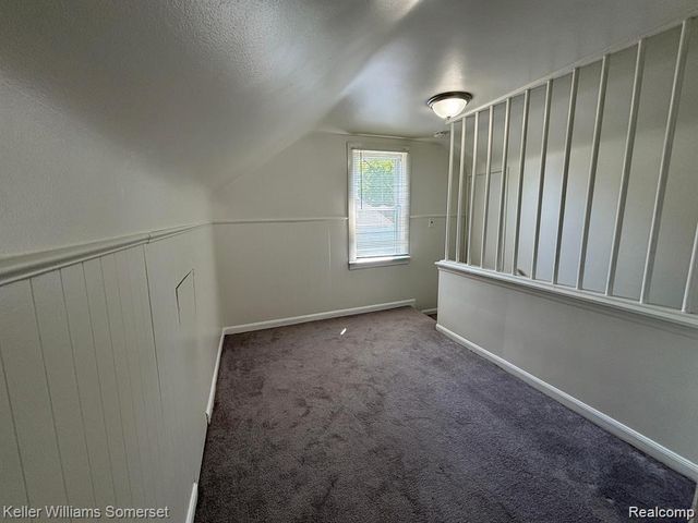 19216 Woodside Street, Harper Woods, MI 48225