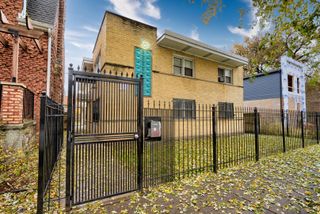 6522 S Vernon Avenue 2B, Chicago, IL 60637