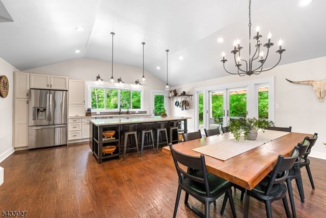 625 Maxim Dr, Hopatcong Boro, NJ 07821