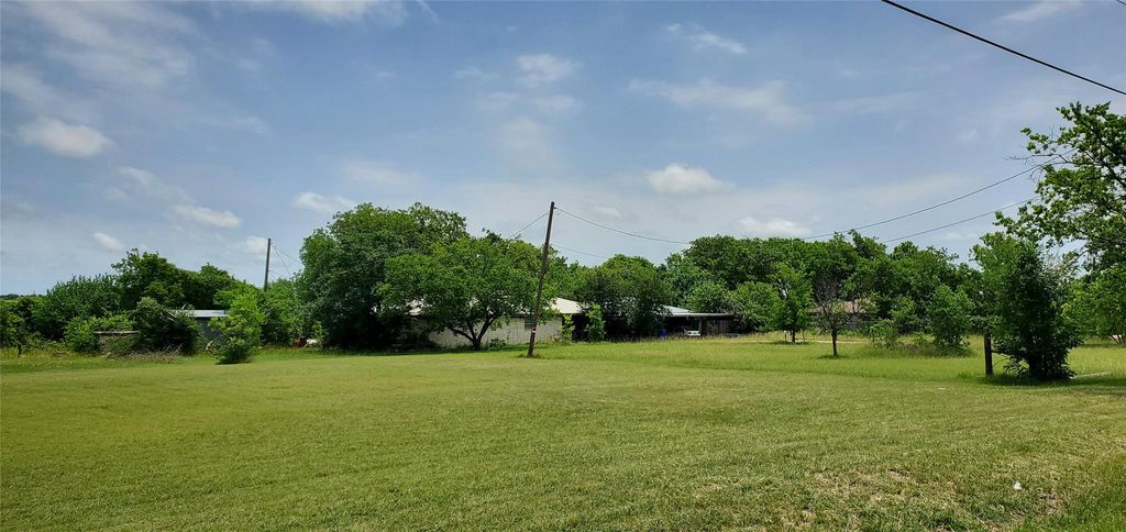 470 County Road 152, Georgetown, TX 78626
