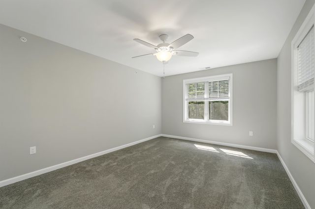 101 Centerwood Way, Manchester, NH 03102