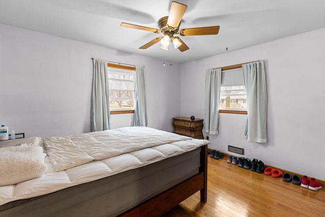 2211 Montana Avenue, Rockford, IL 61108