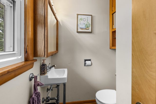 2211 Montana Avenue, Rockford, IL 61108