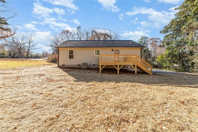 1110 Park Drive, Asheboro, NC 27205