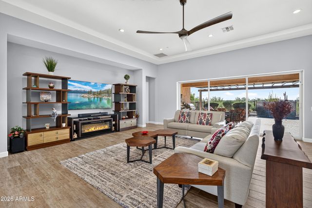 27122 N 66TH Street, Scottsdale, AZ 85266