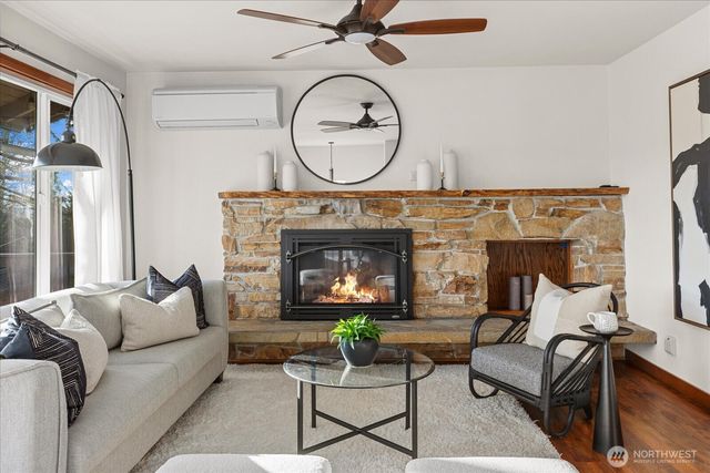 4266 356th Drive SE, Fall City, WA 98024