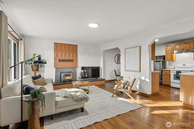 4266 356th Drive SE, Fall City, WA 98024