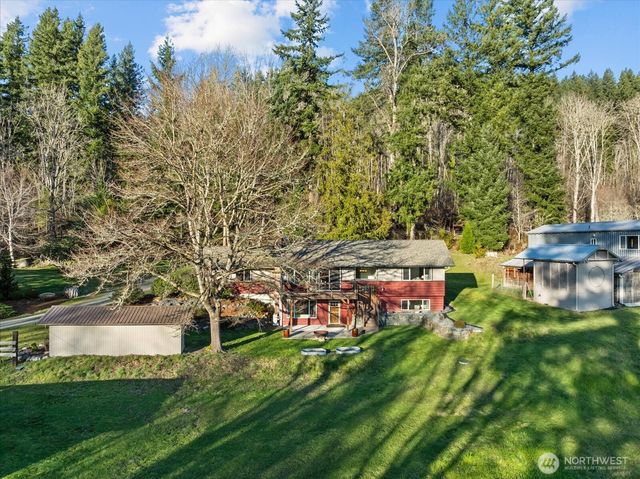 4266 356th Drive SE, Fall City, WA 98024