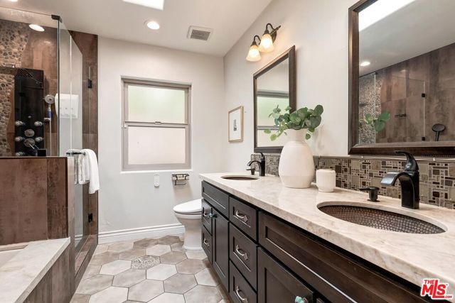 11360 Segrell Way, Culver City, CA 90230
