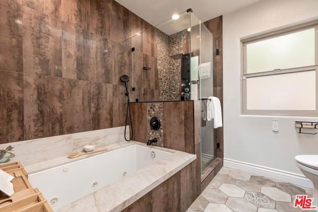 11360 Segrell Way, Culver City, CA 90230