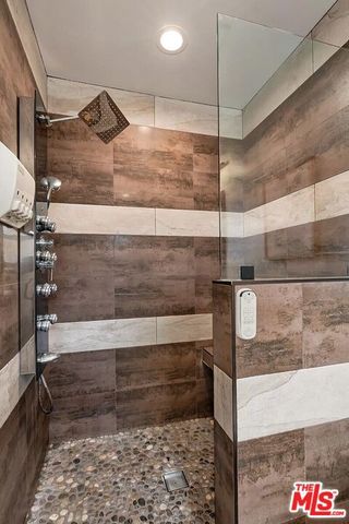 11360 Segrell Way, Culver City, CA 90230