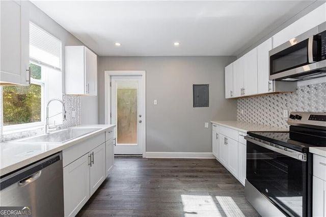 1391 Elizabeth Avenue SW, Atlanta, GA 30310