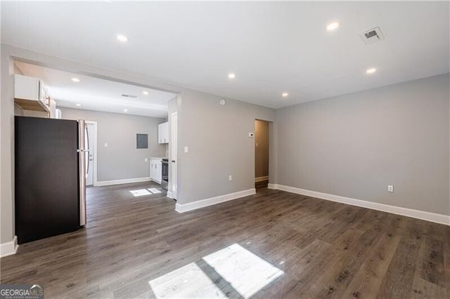 1391 Elizabeth Avenue SW, Atlanta, GA 30310