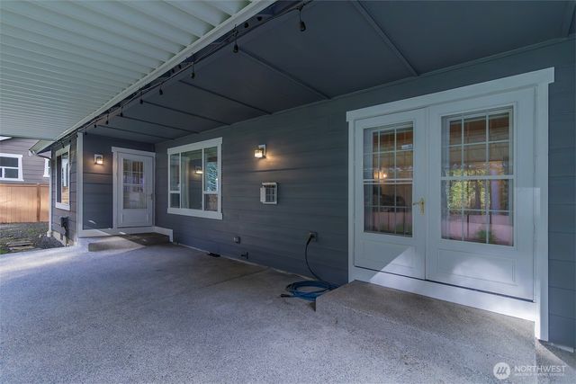 8333 Summerwood Drive SE, Olympia, WA 98513