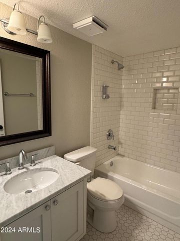 5611 N 79th Street Unit 2, Scottsdale, AZ 85250