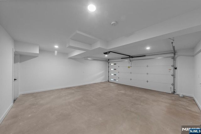 74 Liberty Place 1st Floor, Palisades Park, NJ 07650