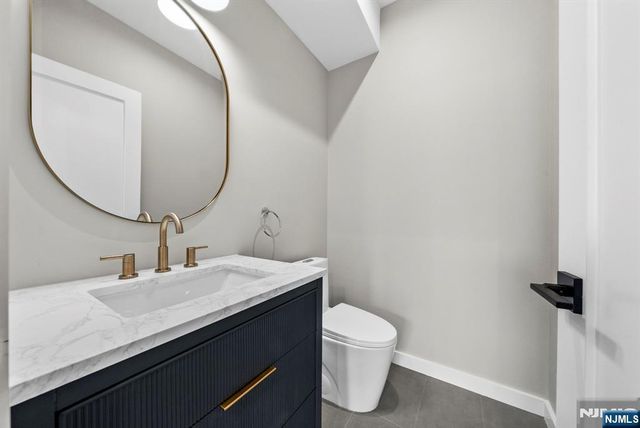 74 Liberty Place 1st Floor, Palisades Park, NJ 07650