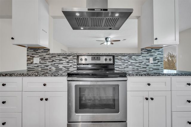 43 Pecan Lane, Dayton, TX 77535