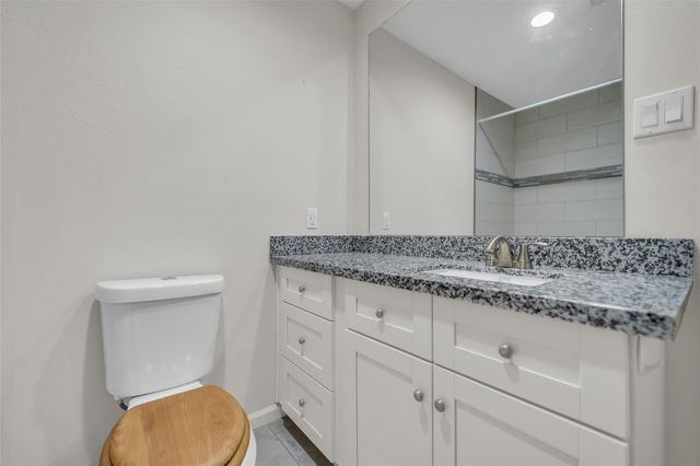 43 Pecan Lane, Dayton, TX 77535