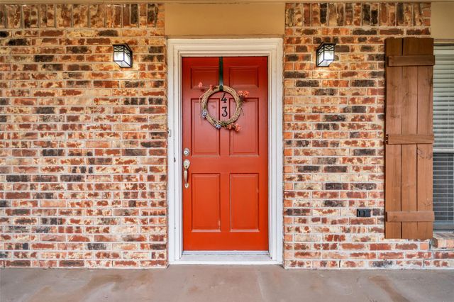 43 Pecan Lane, Dayton, TX 77535