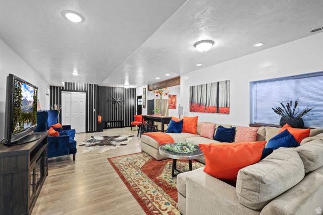 1909 CAMERON DR, West Haven, UT 84401