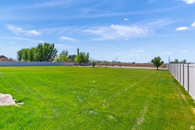 1909 CAMERON DR, West Haven, UT 84401