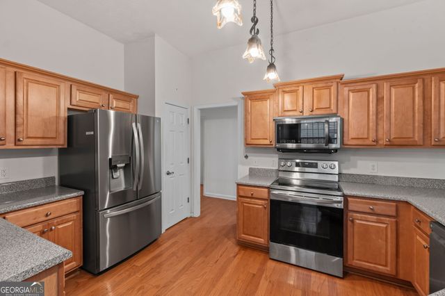 5645 Ashmoore Court, Flowery Branch, GA 30542