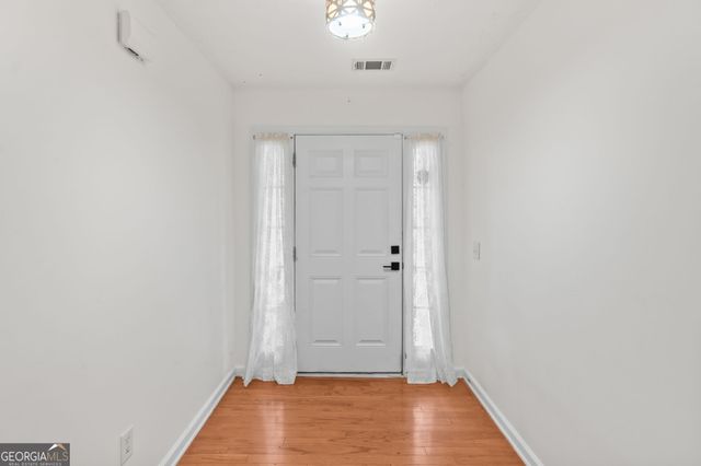 5645 Ashmoore Court, Flowery Branch, GA 30542