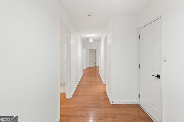 5645 Ashmoore Court, Flowery Branch, GA 30542