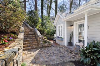 1008 Dawes Street, Chapel Hill, NC 27516