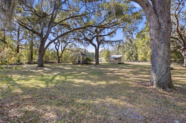 10160 SW 136TH AVENUE, Dunnellon, FL 34432