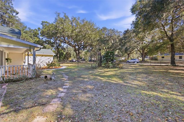 10160 SW 136TH AVENUE, Dunnellon, FL 34432