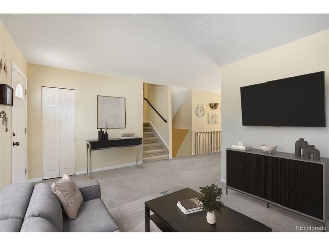 7330 Sugarloaf Ter, Fountain, CO 80817