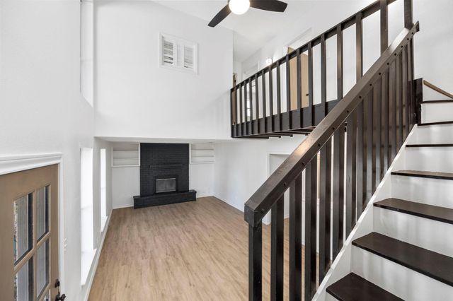 835 Clubside Drive, East Bernard, TX 77435