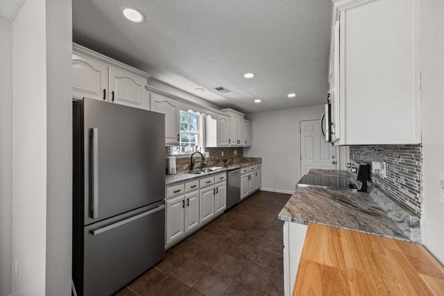 256 AZALEA DR, Atoka, TN 38004