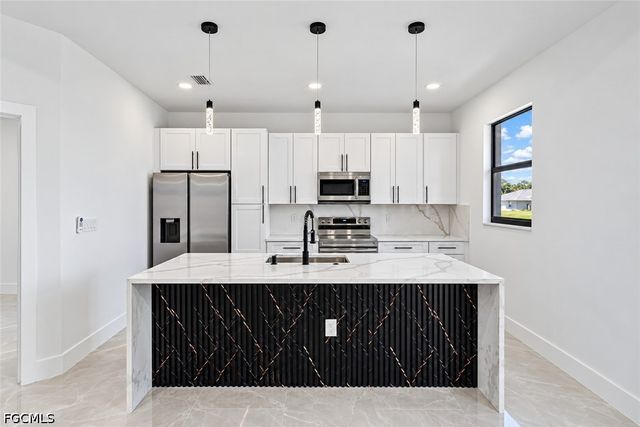 2129 Fairway DR, Lehigh Acres, FL 33973