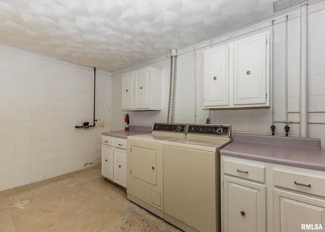 3407 41ST Street, Moline, IL 61265