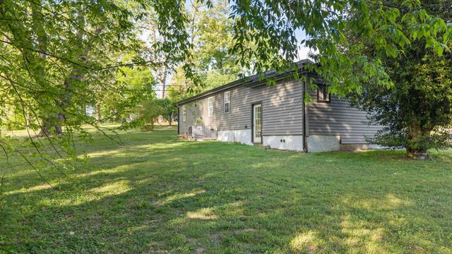 2500 SE Woodland Drive SE, Cleveland, TN 37323