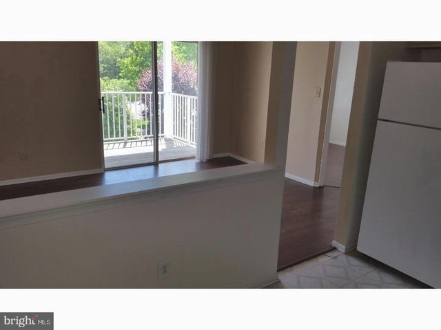 321 WALDEN CIR, Robbinsville, NJ 08691