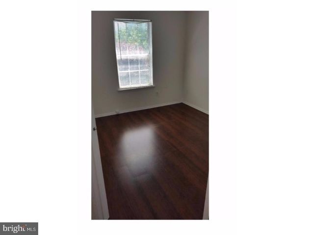 321 WALDEN CIR, Robbinsville, NJ 08691