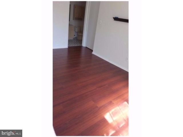 321 WALDEN CIR, Robbinsville, NJ 08691