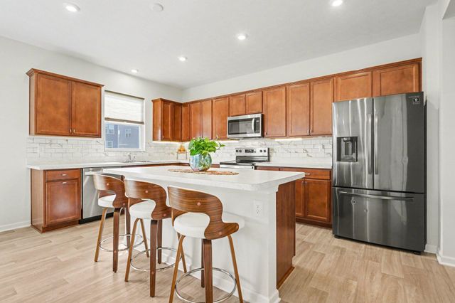 1904 Pomodoro Drive, Hilliard, OH 43026